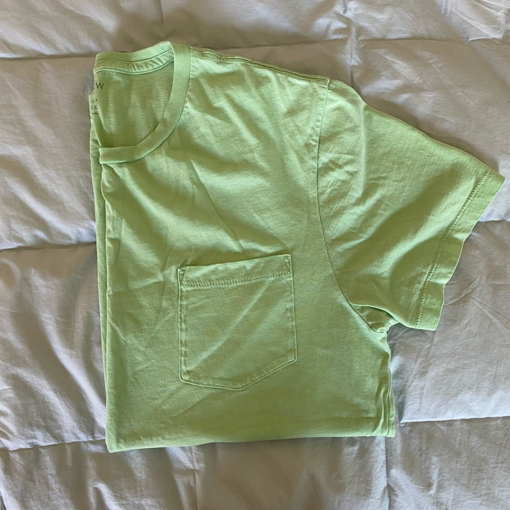 Men’s J. Crew tshirt